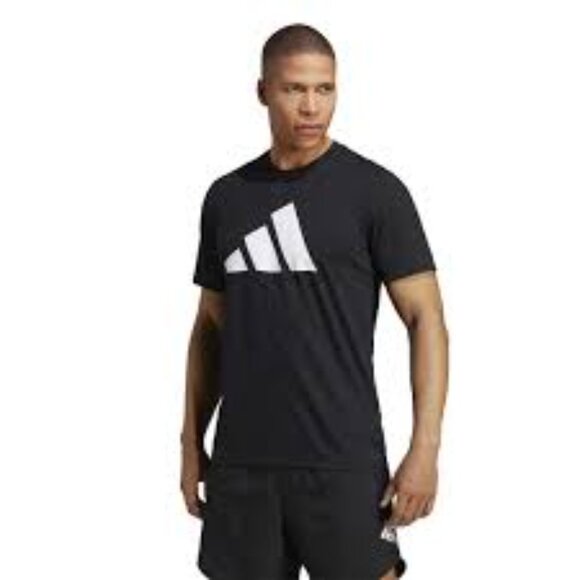 New Adidas Essentials Big Logo Men T-shirt size M Black - Picture 4 of 5